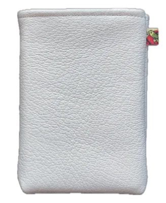 Melwerk Light Phone 3 case Leather white